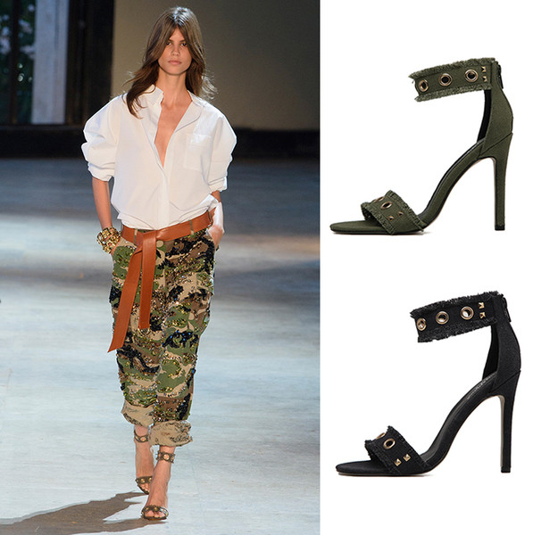 Μοναδική γυναικεία πέδιλα με μεταλλικά καρφιά γύρο στολίδι - 2 χρώματα