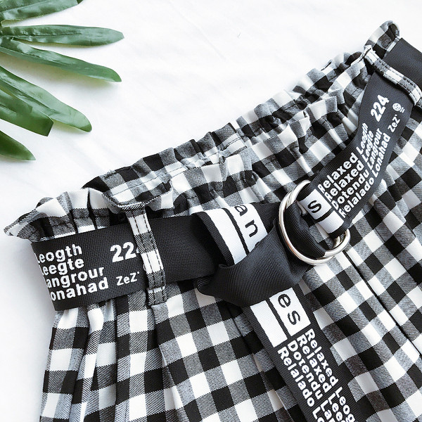 σορτς Wide κυρίες μαύρο κουτί χρώμα