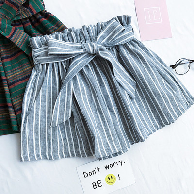 σορτς Χρωματιστά ελεύθερο γυναικών με ζώνη