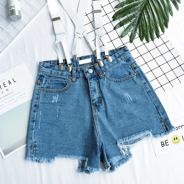 Σύγχρονη κυρίες κοντό παντελόνι με υψηλή μέση και τιράντες