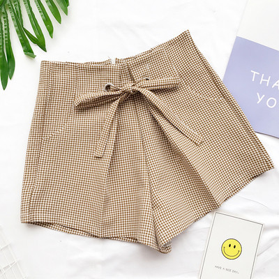 Κομψή σορτς για τις κυρίες καρό κορδέλα