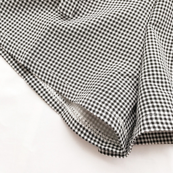 Κομψή σορτς για τις κυρίες καρό κορδέλα