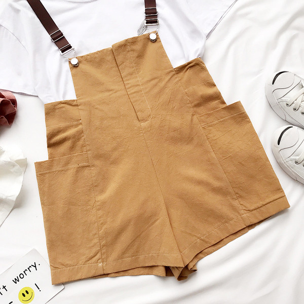 Κομψό κυρίες στολή σε μπεζ, λευκό και ροζ