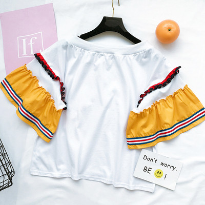 Μια ενδιαφέρουσα κυρίες μοτίβο μπλούζα με 3/4 μανίκια χρώματος σγουρά