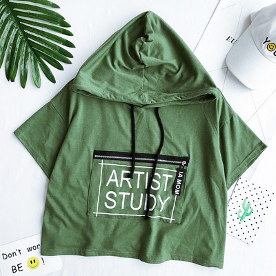 Αθλητικά κυρίες T-shirt με κουκούλα σε τέσσερα χρώματα