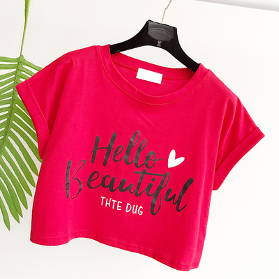 Καλοκαίρι κυρίες κοντή μπλούζα σημειώνονται με κόκκινο χρώμα, λευκό, πράσινο και μαύρο