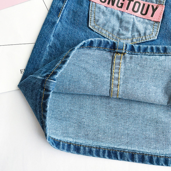 Φρέσκα φούστα τζιν για τις γυναίκες με υψηλή μέση