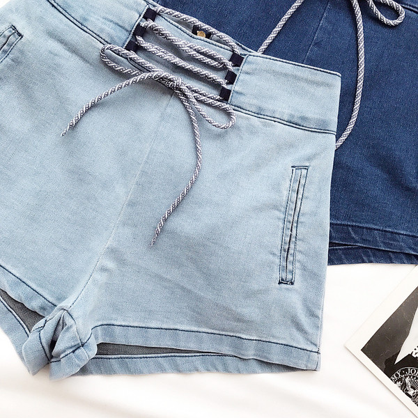 σορτς Κομψό κυρίες με δεσμούς μπλε και σκούρο μπλε