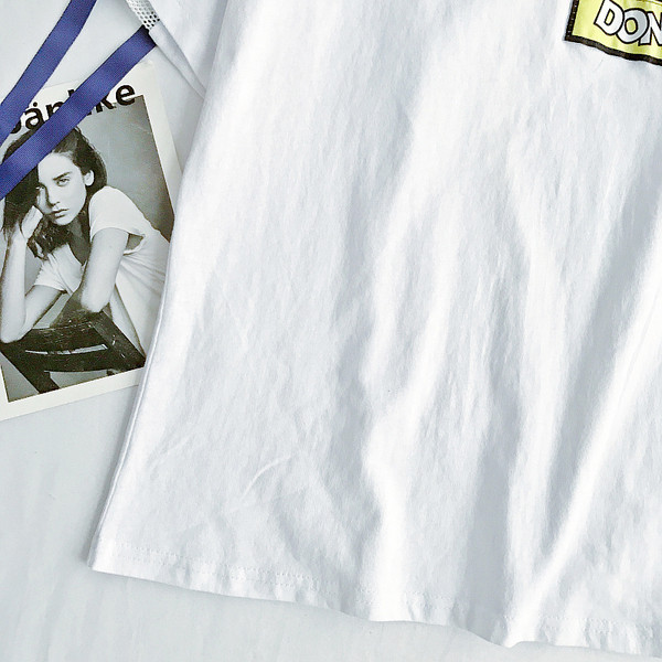 μπλούζα Κομψή κυρίες μαύρο και άσπρο με το χρώμα δεσμούς