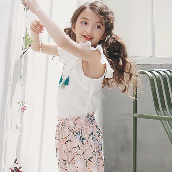 Сладък детски потник за момичета в бял и розов цвят с къдрави ръкави