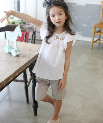 Детски потник за момичета от лека материя и с панделка, в бял цвят