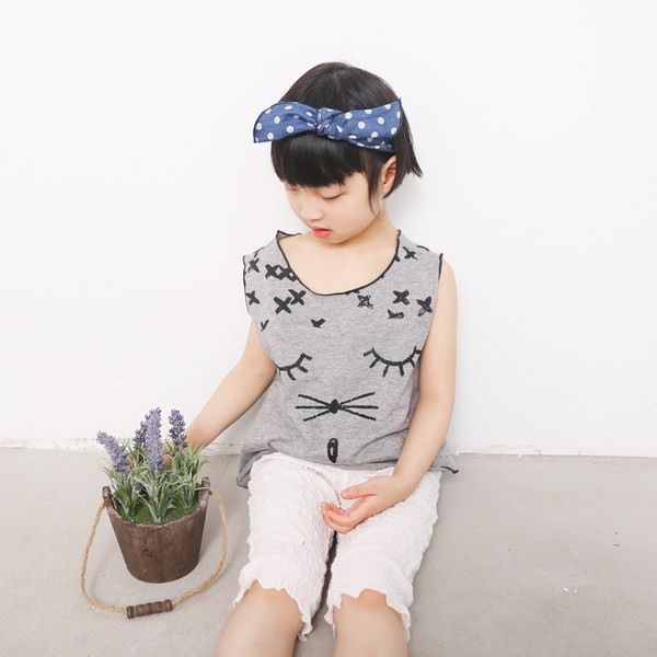 Детски потник за момичета и момчета с изображение в сив и бял цвят