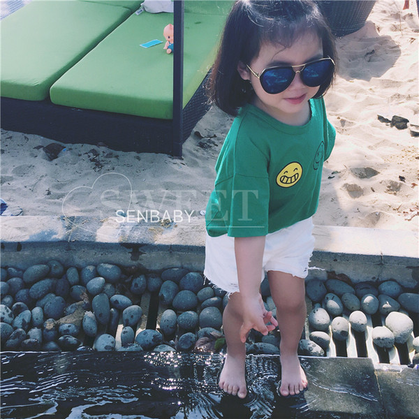 Красиви детски къси панталони за момичета в бял и син цвят