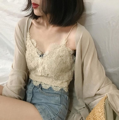 Летен дамски топ с тънки презрамки от дантела