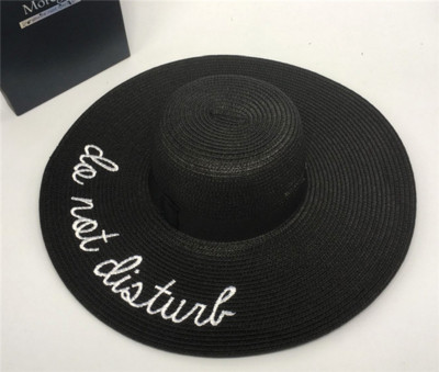 Страхотна плажна шапка с бродиран надпис - 11 модела