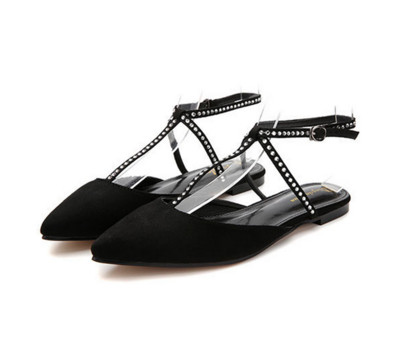 Много удобни дамски затворени ниски сандали с интересни презрамки украшени с лъскави камъчета