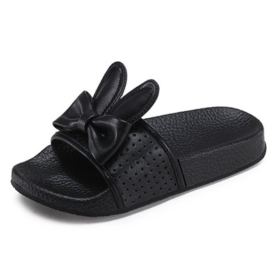 Ежедневни детски чехли с 3D декорация в бял, черен и розов цвят