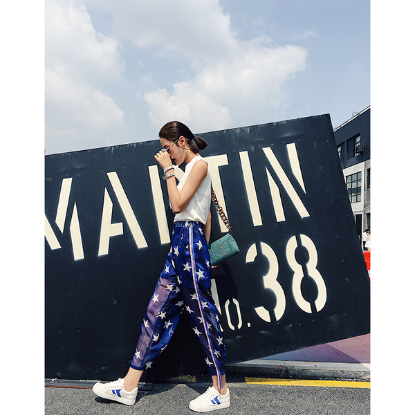 Ефирен дамски панталон в два цвята на звездички