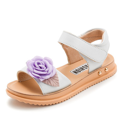 Сладки детски сандали за момичета с декорация роза