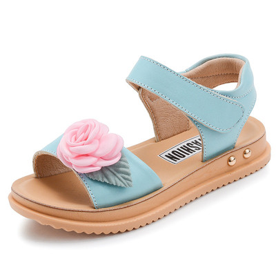 Сладки детски сандали за момичета с декорация роза