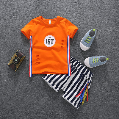 Стилен детски комплект за момчета - тениска + панталон в различни цветове