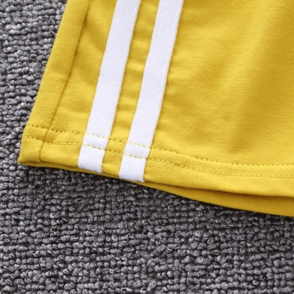 Спортен детски комплект за момчета и момичета в различни цветове и модели