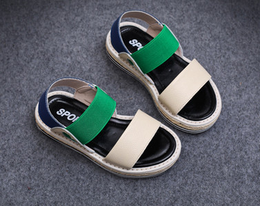 Сладки сандали за момичета с ластични каишки