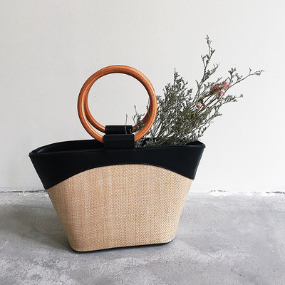 Интересна дамска лятна и удобна чанта - два модела