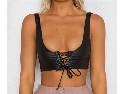 Стилен дамски кожен топ с дълбоко деколте и връзки