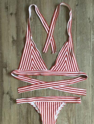 Красив бански костюм за дамите от две части на райе