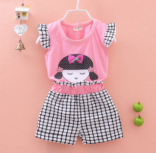 Нежно детско сетче за момичета - тениска + къси панталони