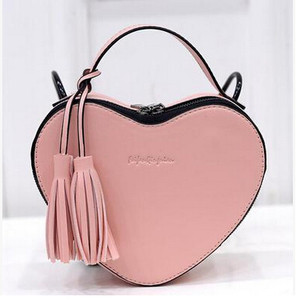 Мини дамска чанта във формата на сърце в различни цветове