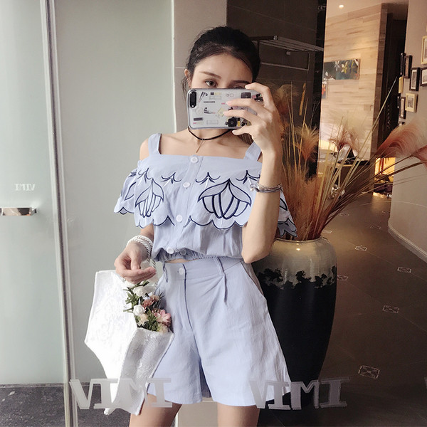 Летен дамски комплект за дамите в свободен стил и бродерия