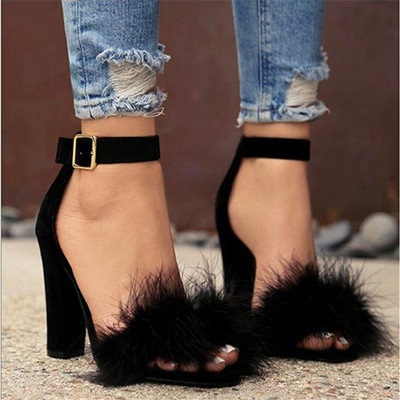 Μοναδική γυναικεία σανδάλια με πολύ όμορφο κάτω ιμάντα - 2 χρώματα