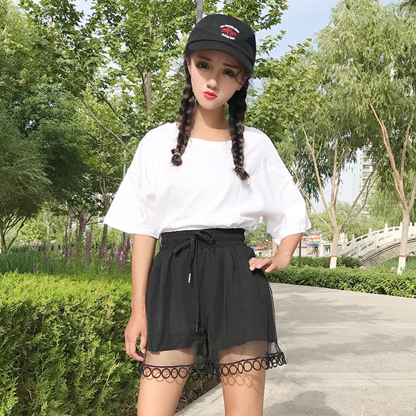 Όμορφη μεγάλη σορτς με δαντέλα - Ελαστική