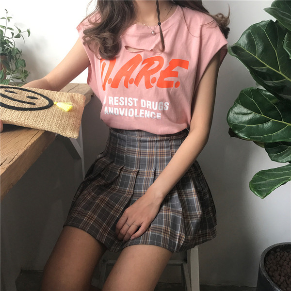 Широка дамска блуза с надпис в различни цветове