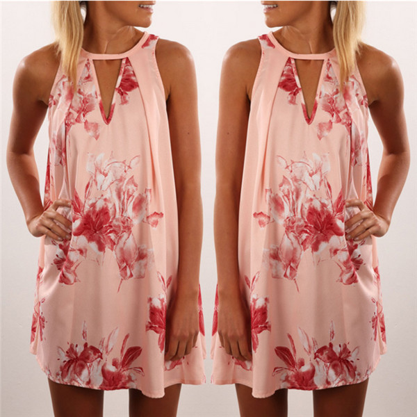 Интересна и много свежа дамска рокличка без ръкави с V-образно деколте