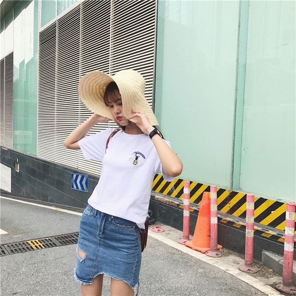 Γυναικεία μπλούζα με διακοσμημένα πίσω