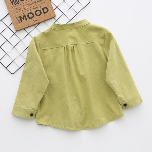 Φρέσκο ​​παιδικό πουκάμισο με μακριά μανίκια σε διαφορετικά χρώματα