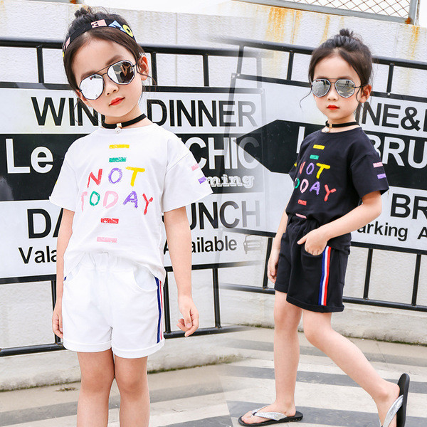 Καθημερινό παιδικό σετ για κορίτσια - μπλουζάκι + σορτς