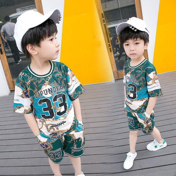 Παιδικό αθλητικό σετ κατάλληλο για καθημερινή ζωή