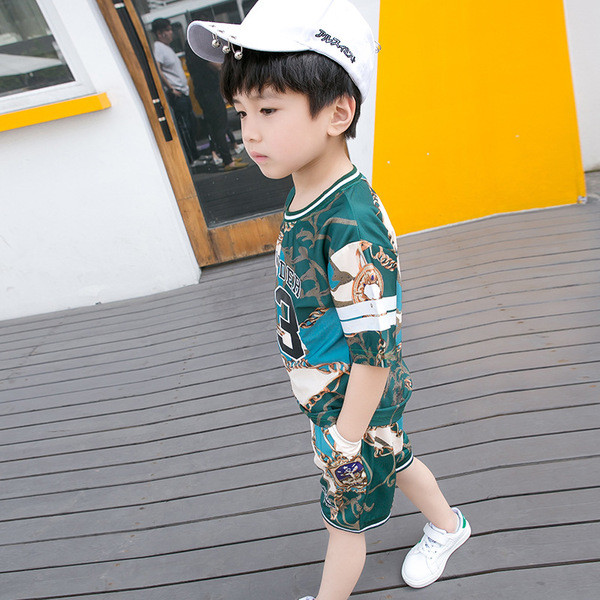 Παιδικό αθλητικό σετ κατάλληλο για καθημερινή ζωή