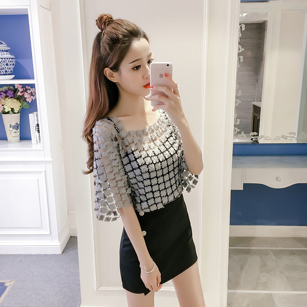 Γυναικεία μπλούζα με μανίκια 3/4 σε διάφορα χρώματα