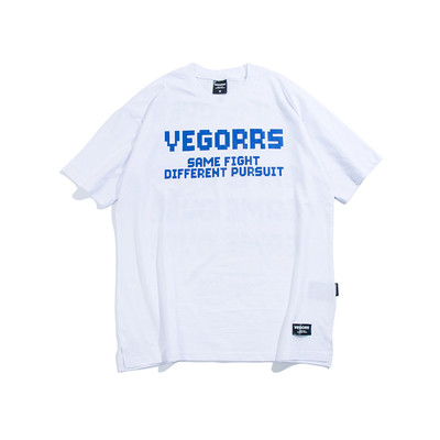 Готина тениска за мъжете с надпис "Game over"