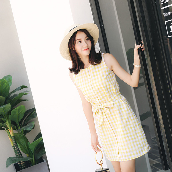 Γυναικείο ​​κοντό  φόρεμα χωρίς μανίκια