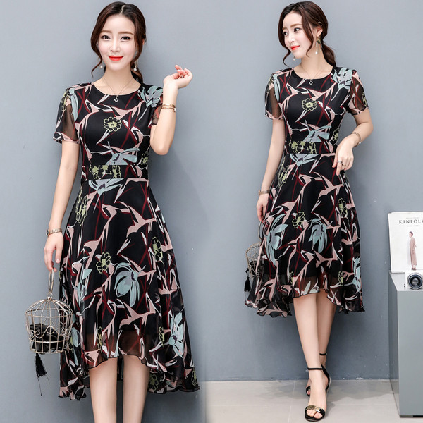 Κομψό φόρεμα σιφόν με σχέδια για την άνοιξη και το καλοκαίρι