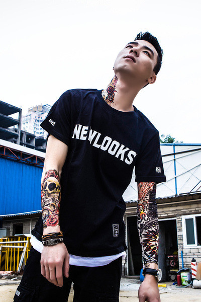 Тениска за мъжете в три цвята с надпис