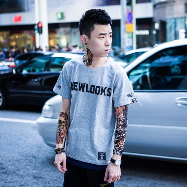 Тениска за мъжете в три цвята с надпис