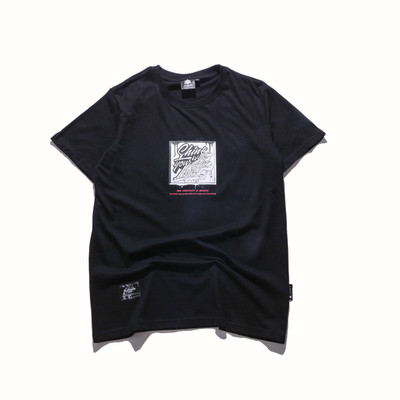 Красива тениска за мъже с апликация на гърба