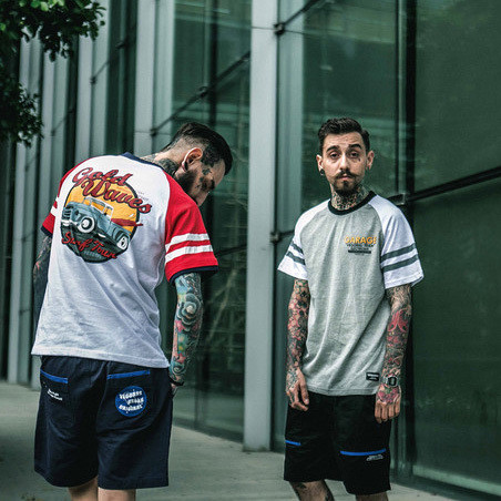 Интересен модел мъжка тениска с изображение на гърба